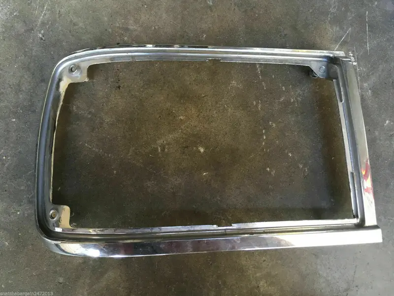 1 Bmw E10 1966 - 1977 Genuine Rear Tail Lights Outer Trim Chrome Surround Light 1
