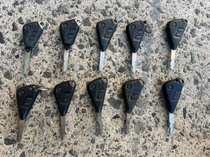 10X Genuine Subaru Impreza Liberty Wrx 06-14 Factory Button Keys Fob Immobiliser 1