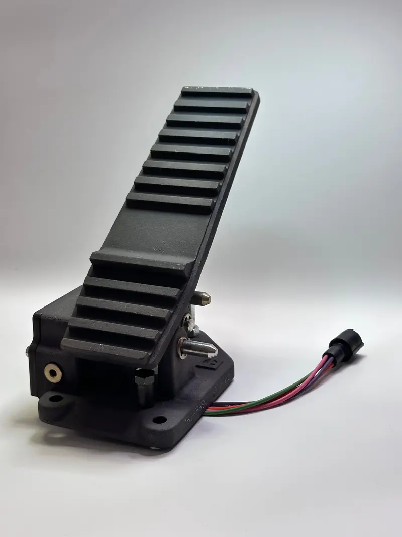151-5593 Foot Brake Pedal And Base - Genuine Cat Part 2