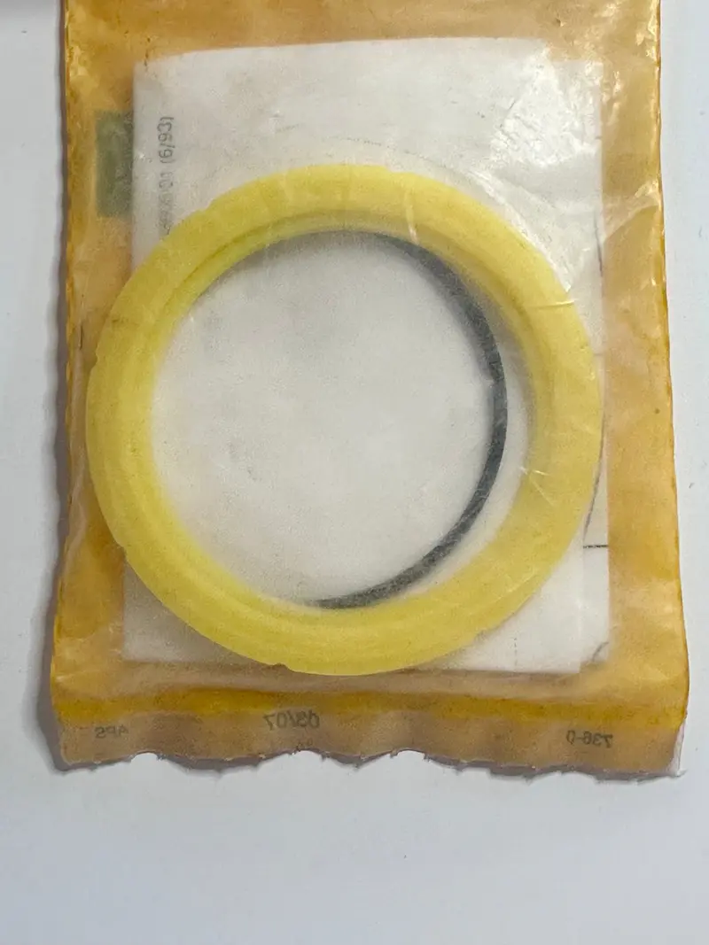 167-2190 Buffer Seal - Genuine Cat Part 1