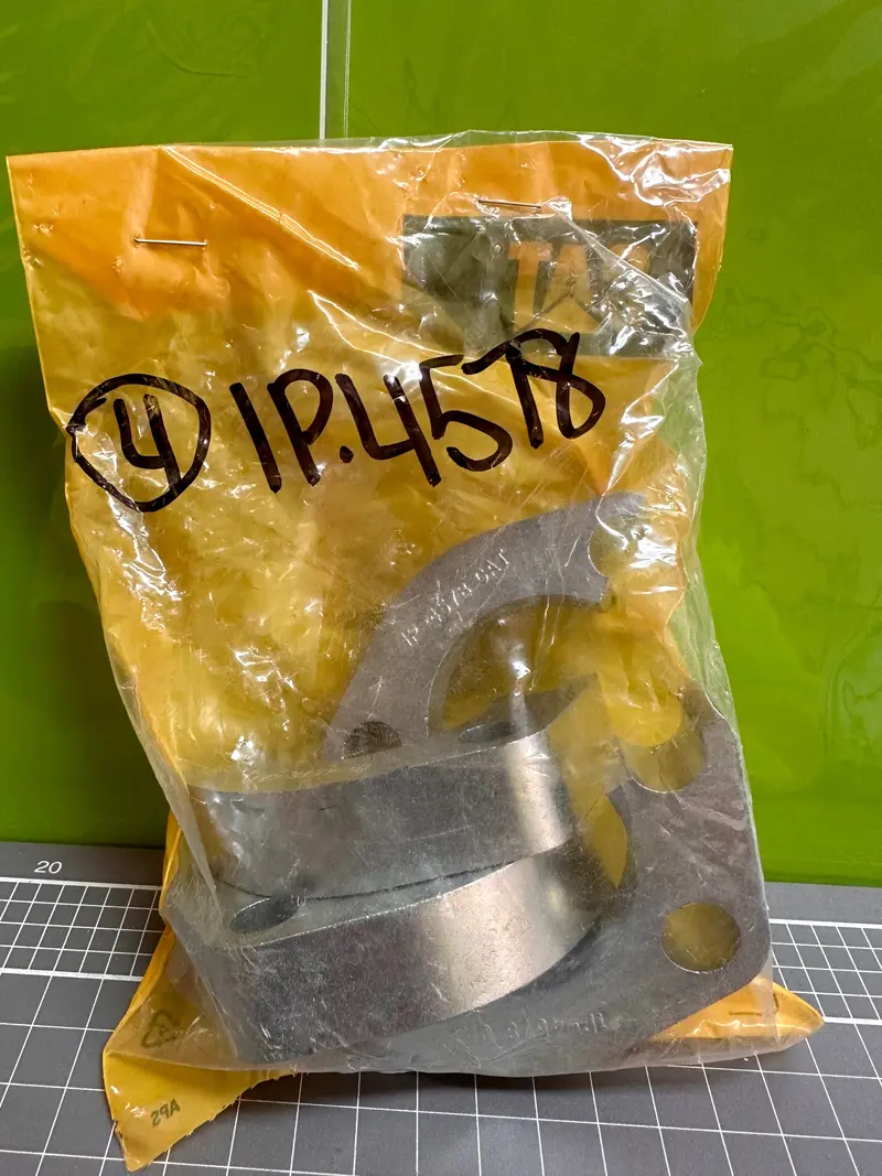 1P-4578: Split Flange, Bag Of 4 - Genuine Cat Part 2