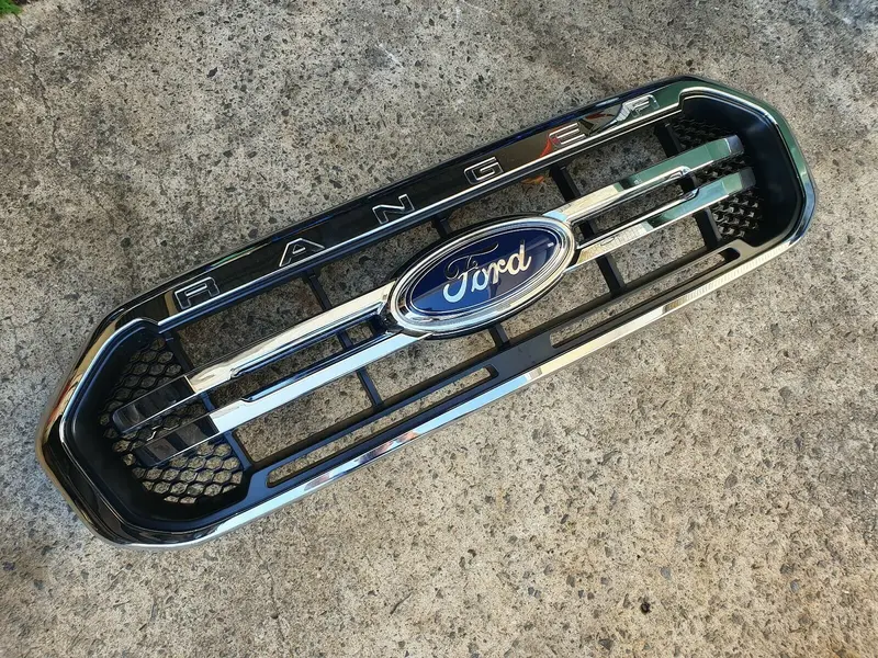 2019 Genuine Ford Ranger Front Center Chrome Grille Grill Badge Ute Px4 Mk4 New 1