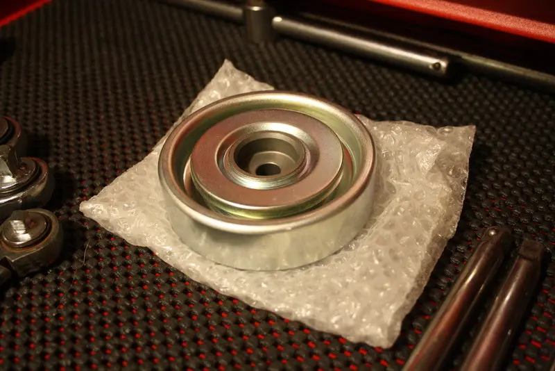 20V 4Age Accessory Belt Idler Bearing 1