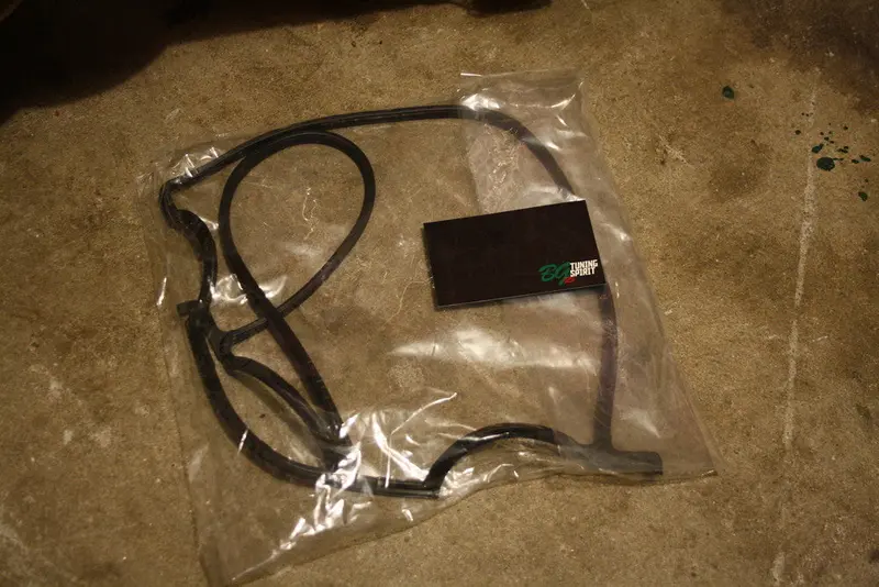 20V Valve Cover Gasket 1