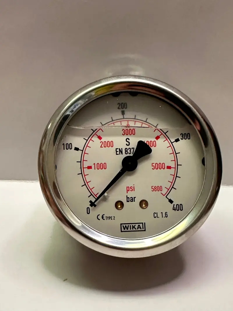213.53 - Metso 1007017173 Pressure Gauge Smm-63-G-G-1/4-Inoc-0+400 With Bracket 1
