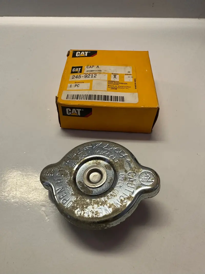 245-9212 Radiator Pressure Cap - Genuine Cat Part 1