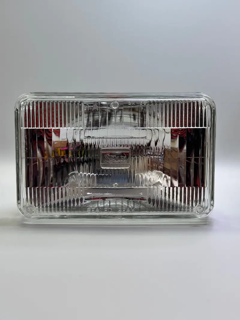 26011-Z5000 24V, 55W Sealed Beam Head Lamp For Nissan Diesel Motor Co. Ltd. - Asdr10 1