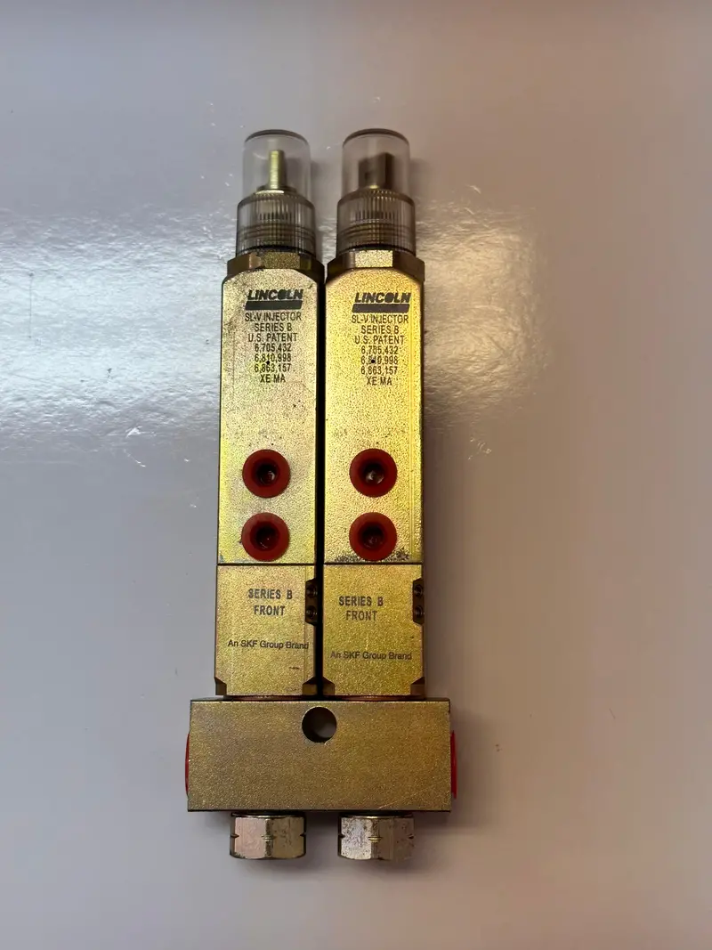 269-5346 Grease Injector Assy Sl-V With Manifold - Genuine Cat Part 2