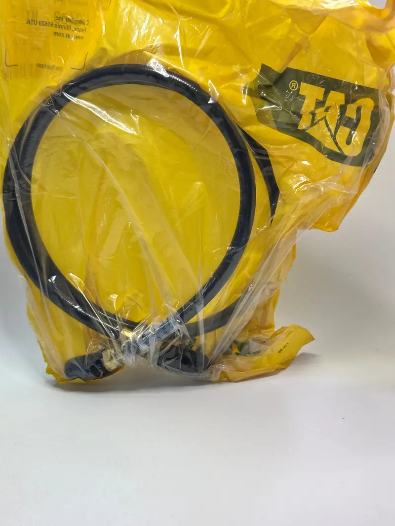 2V-0460 Straight Coupling Hose - Genuine Cat Part 1
