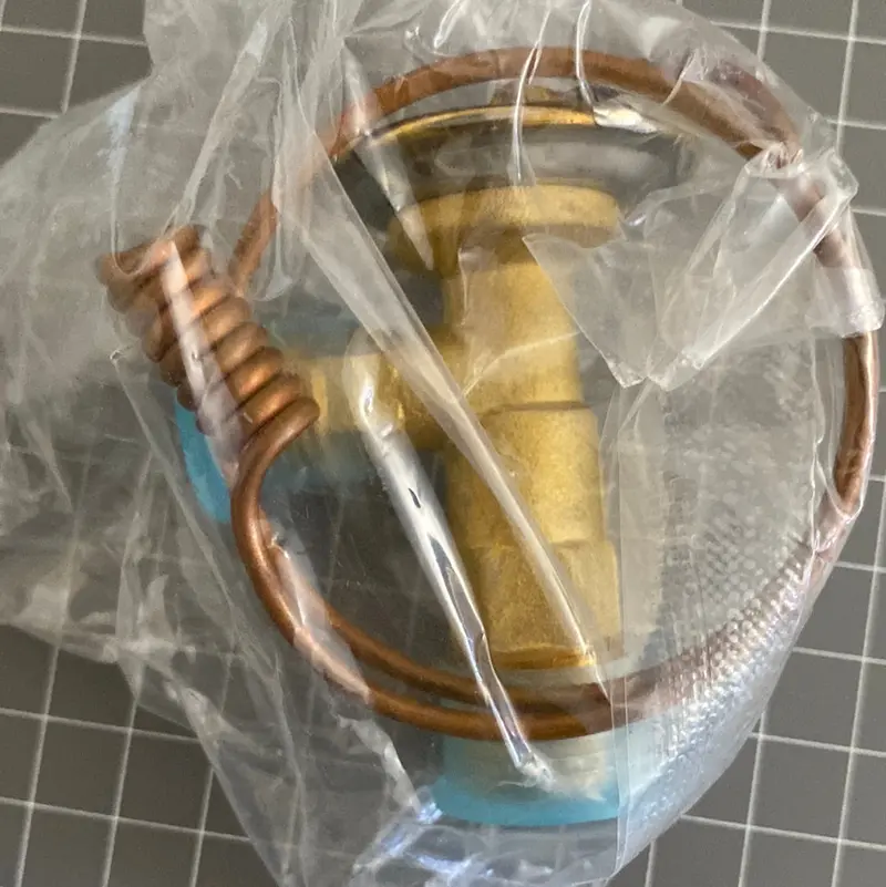 31-10939-Am Expansion Valve - 3/8 X 1/2Mor Int Eq 2T 1