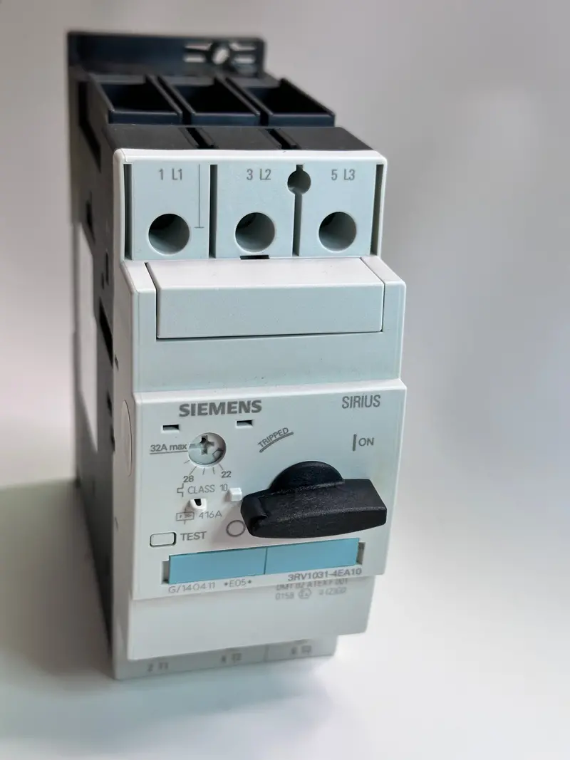 3Rv1031-4Ea10 Siemens Motor Protection Circuit Breaker Size S2 1