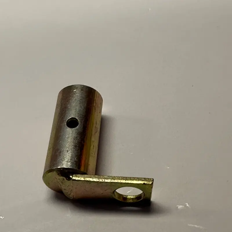 48513Fk00a Steering Link Pin For Nissan Forklift 1