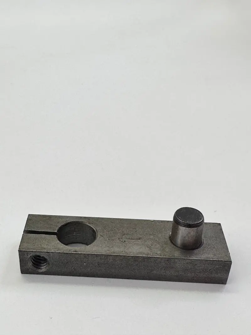 52260106 Lever / Retaining Arm 1