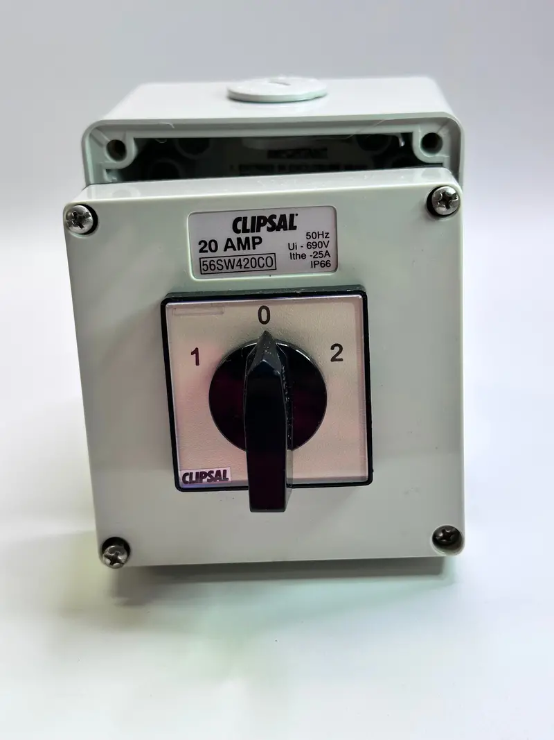 56Sw420c0 Four Pole Changeover & Reversing Switch [Grey] 1