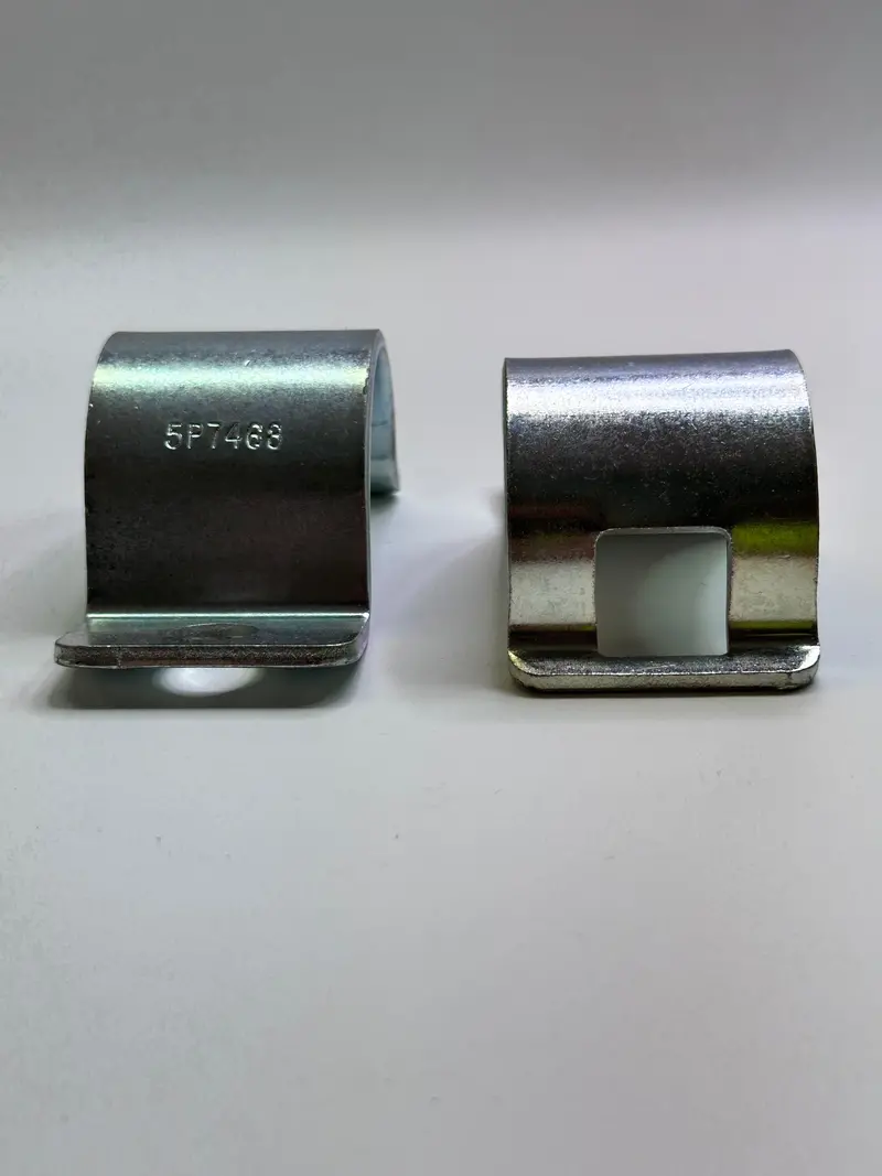 5P-7468 Half Slot Clip - Genuine Cat Part 2