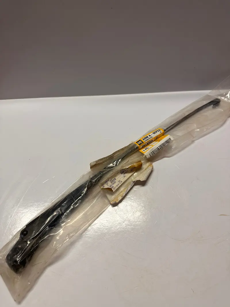 6V-8258 Wiper Arm Assembly - Caterpillar Part 1