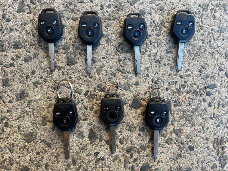 7 X Genuine Subaru Forester Liberty 08 - 15 Factory Button Keys Fob Immobiliser 1
