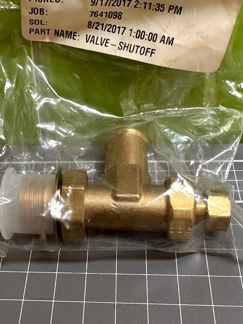 7E-4761 90° Needle Valve 2