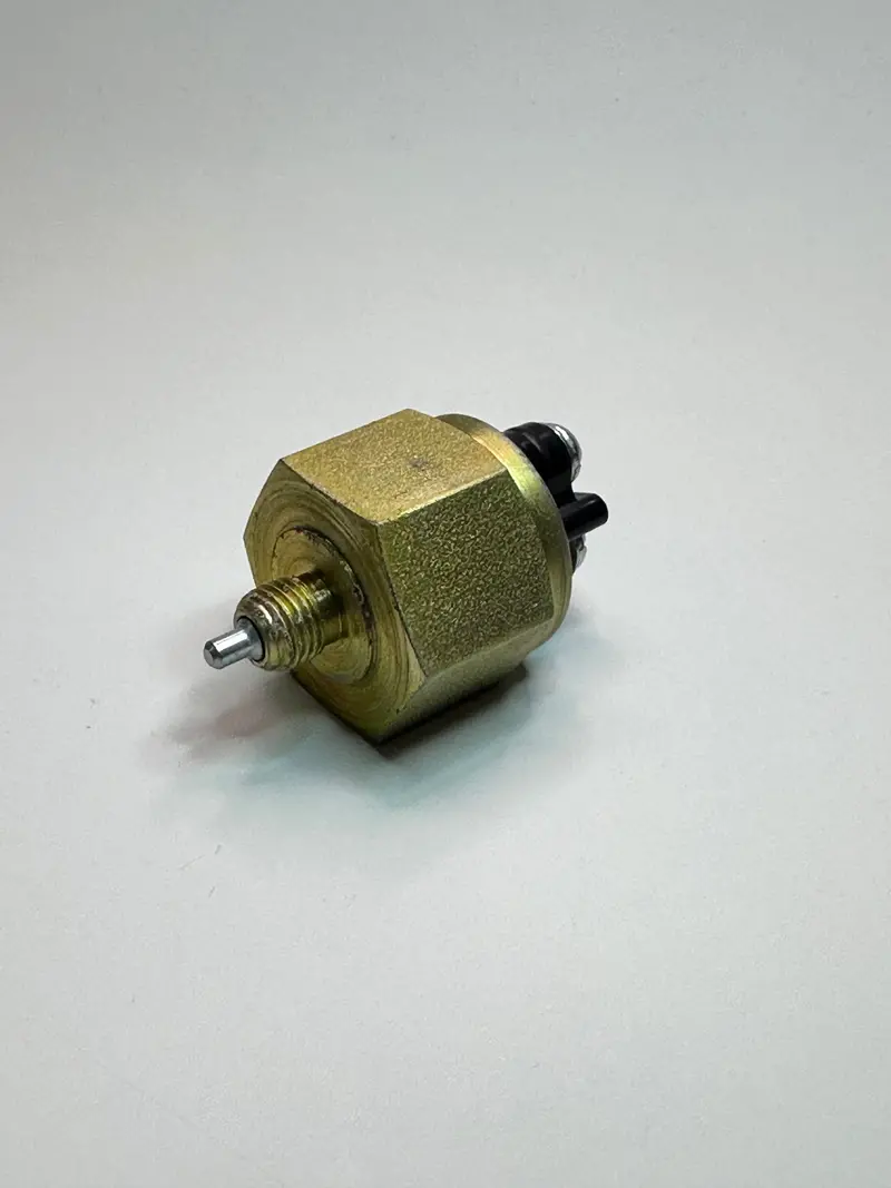 7V-5647 Switch Assembly - Genuine Cat Part 1