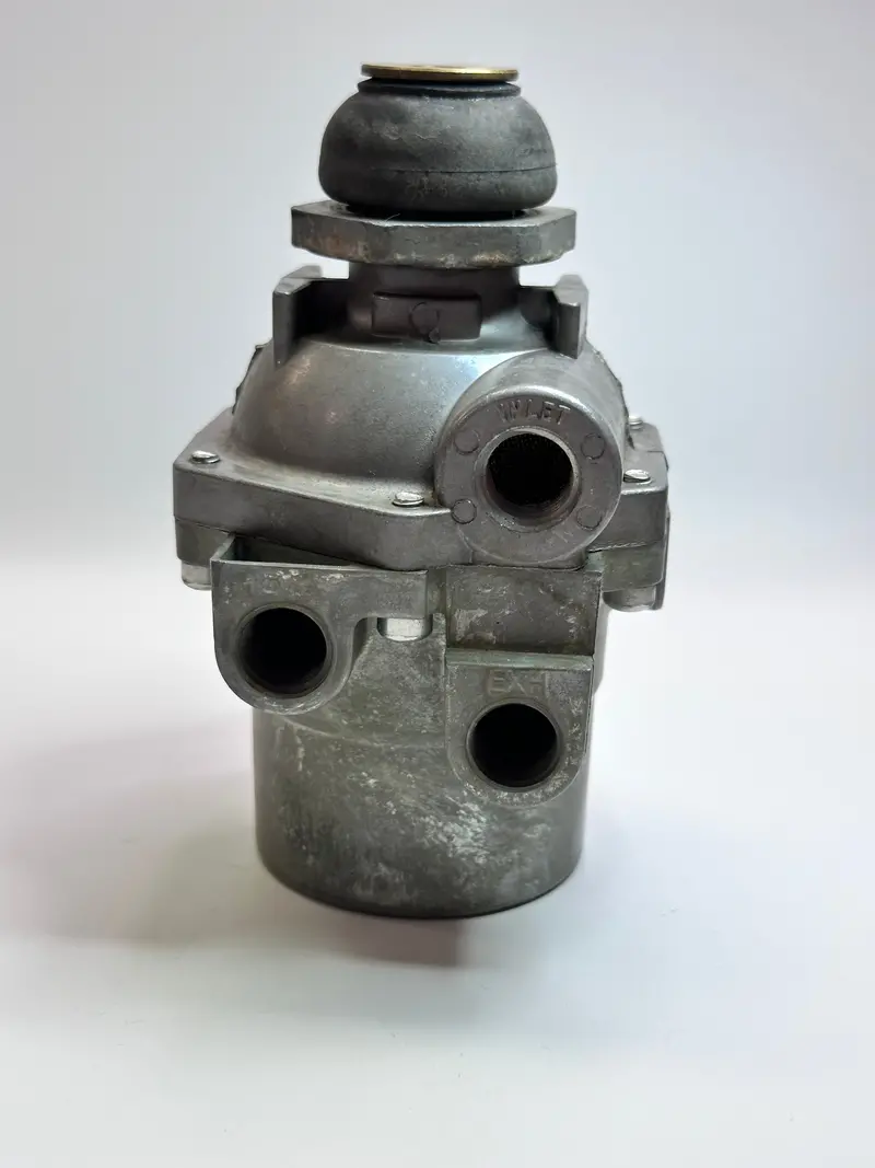 8D-7057 Pneumatic Regulating Valve - Genuine Cat Part 1