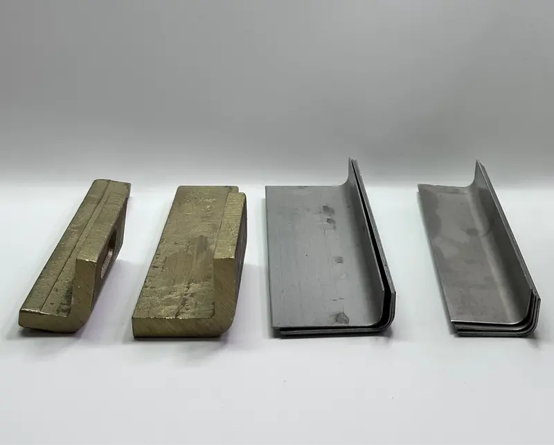 8X-0576 Moldboard Wear Strip Kit - Caterpillar Part 1