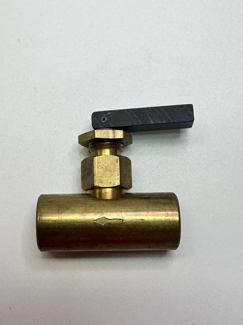 9D-6663 Fuel End Brass Valve - Genuine Cat Part 1