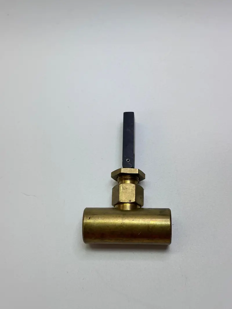 9D-6663 Fuel End Brass Valve - Genuine Cat Part 2