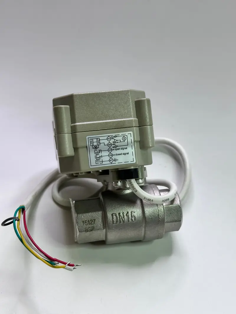 A20-T15-S2-B 2 Way, 1/2" Bsp Motorized Ball Valve For Cooling System 1