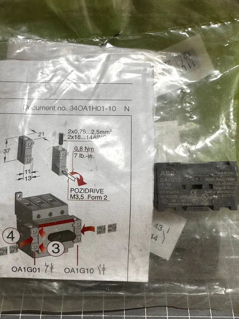 Abb Oa1g01 Aux Contact 1Sca022353r4890 1 Contact, 1Nc, Snap-On 1