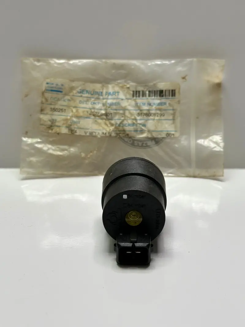 Atlas Copco 3176001299 Vacuum Switch 1