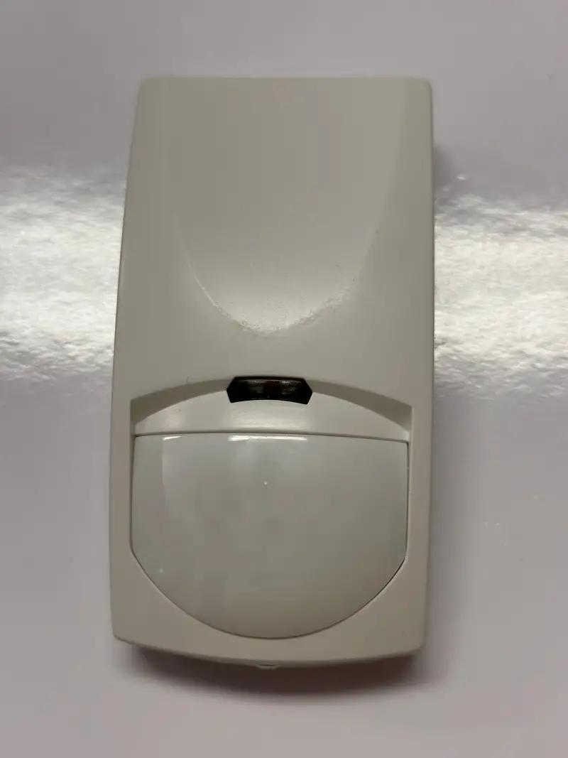 Avolution Quip-1000 Digital Pir & Microwave Detector With Pet Immunity Upto 25Kg 00104 1