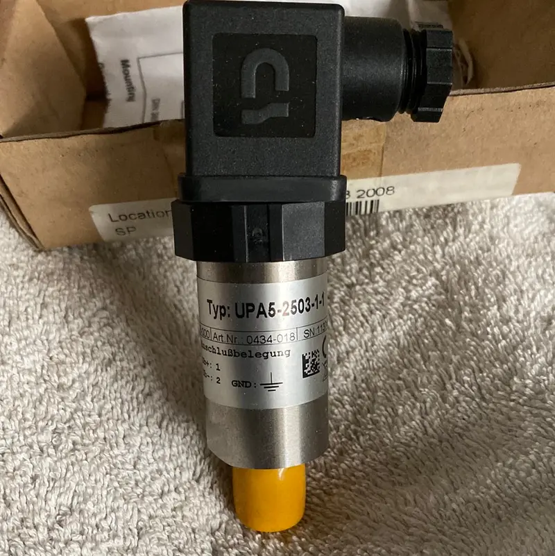 Barksdale Upa5-2503-1-1 Industrial Pressure Transmitter 1