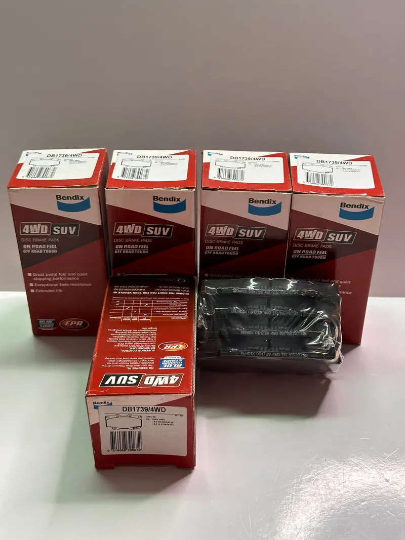 Bendix Db1739-4Wd Front Brake Pads To Suit Toyota Hilux 3.0 D4-D 1
