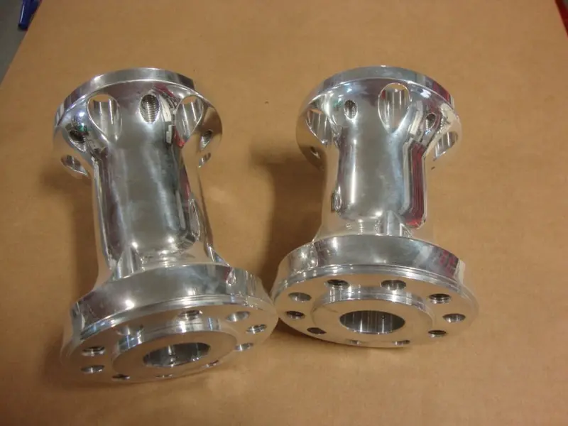 Big Dog Motorcycles 2005 Ridgeback Polished 300 Rear Wheel Hub Set 5019-1C & 1B 1