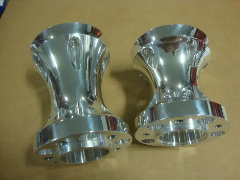 Big Dog Motorcycles 2006 Ridgeback Polished 300 Rear Wheel Hub Set 11 & 14 1