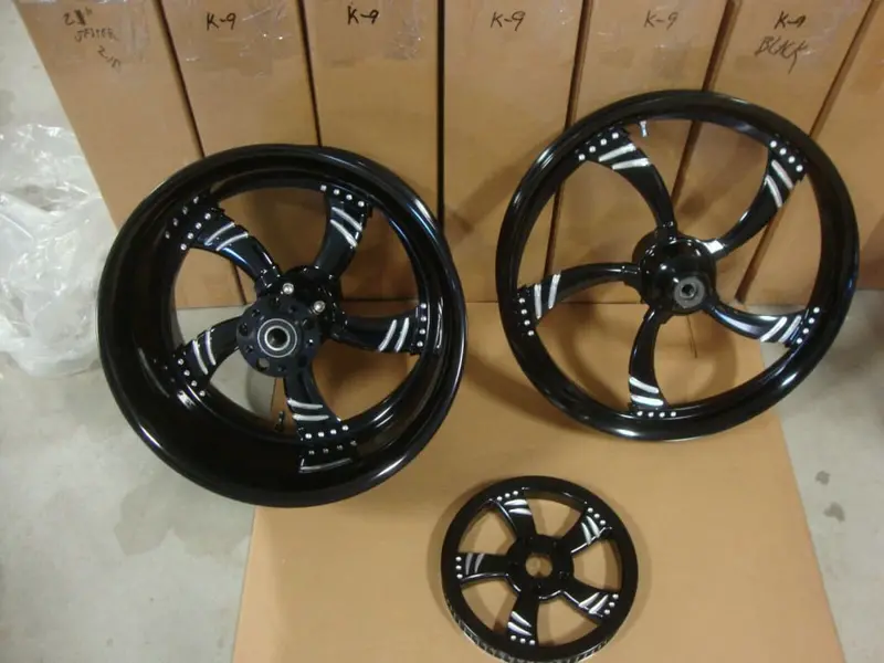 Big Dog Motorcycles K-9 Billet Wheels 18" X 10.5" 21" X 2.15" Production Overstock 1