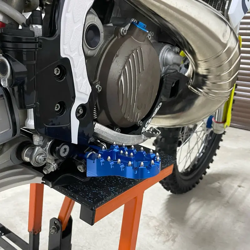 Billet Wide Foot Pegs For Ktm 350 500 Excf 2017-2023 2