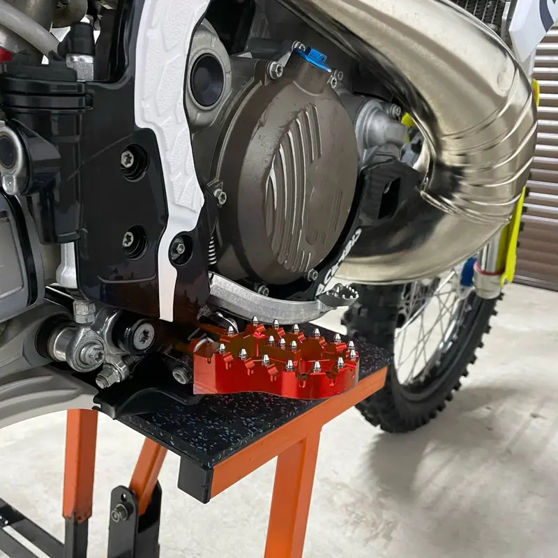 Billet Wide Foot Pegs For Ktm 350 500 Excf 2017-2023 4