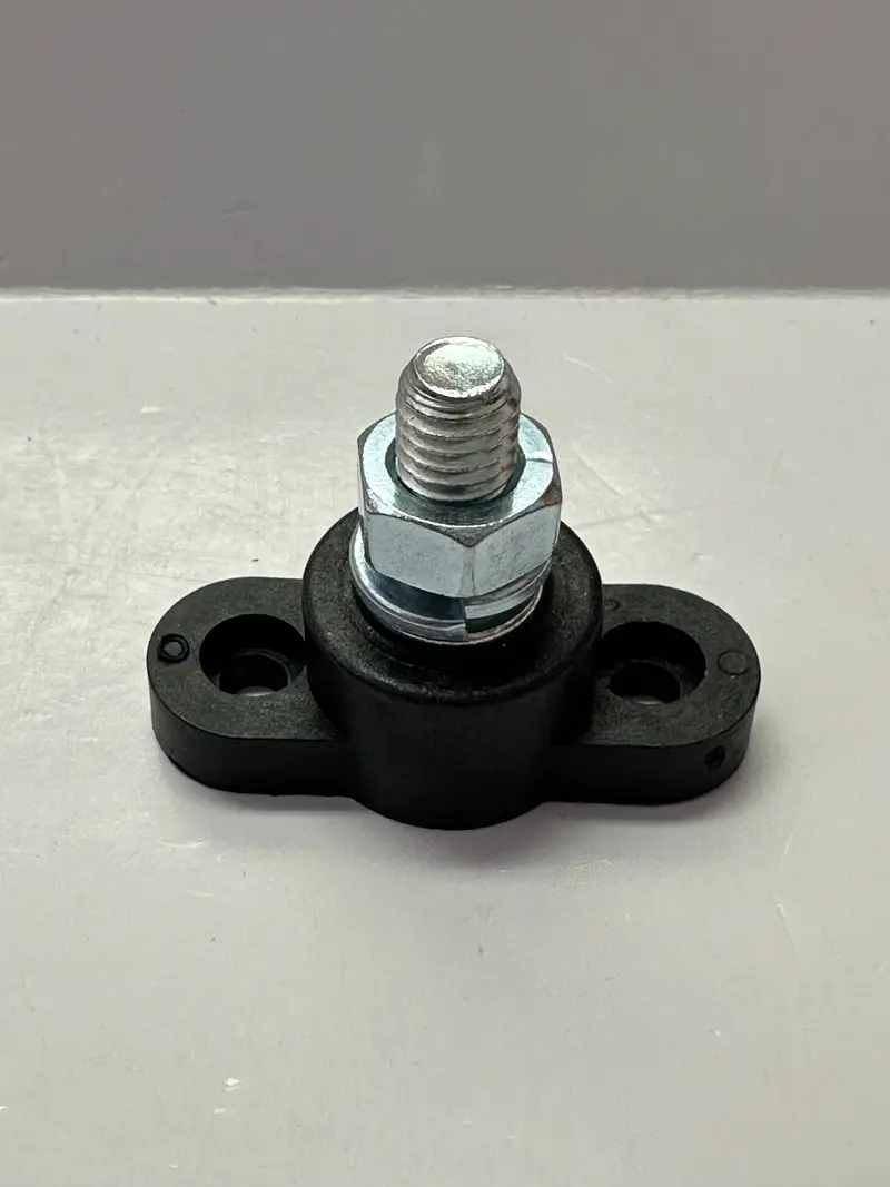 Bussmann Jb3816-2 Junction Block / Stud, Black 250A 1