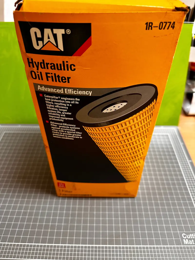 Cat 1R-0774 Advanced Efficiency Hydraulic Oil Filter 1
