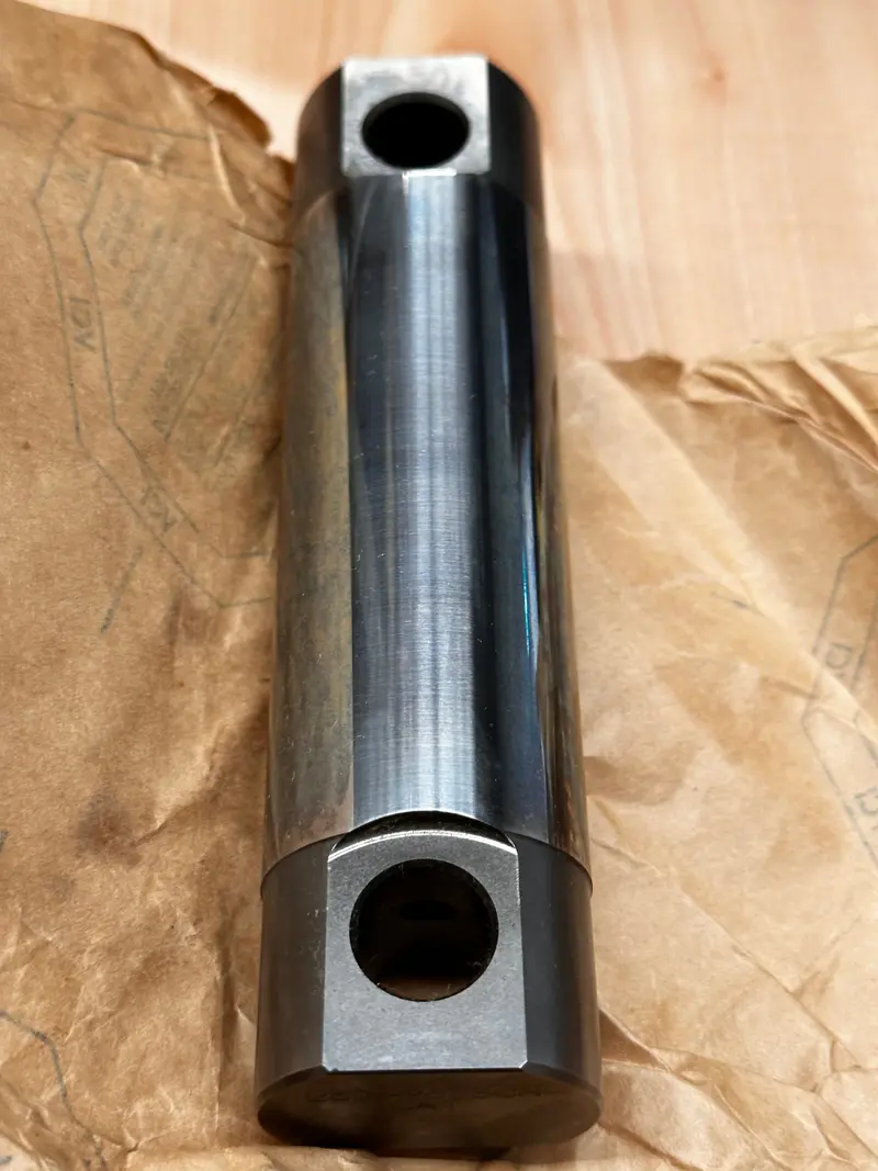 Cat 230-2633 Shaft As-Arm, Rocker Arm 2