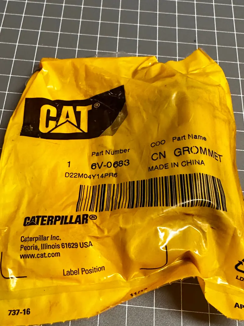 Cat 6V-0683 Grommet 1