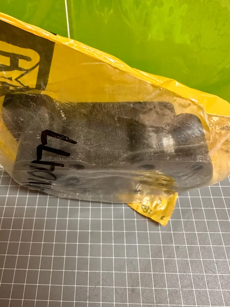 Cat 9N-0477 Adapter 2