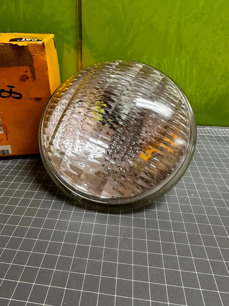 Cat 9W-1281 Lamp 1
