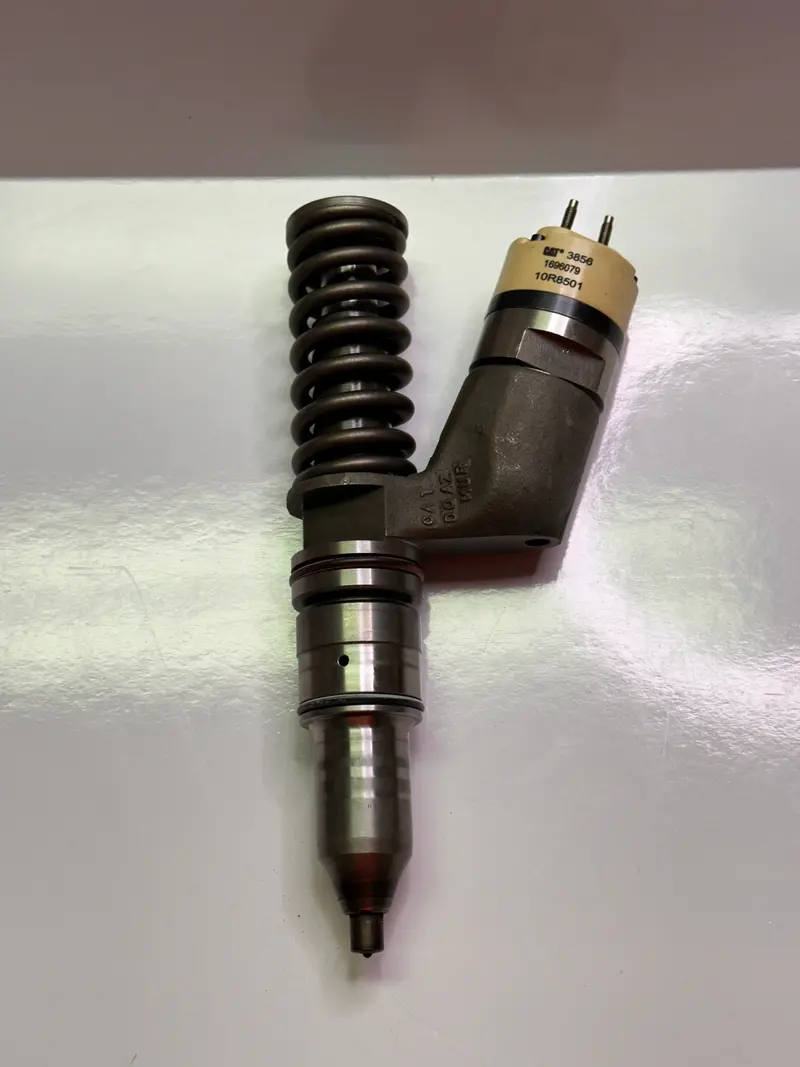 Caterpillar Cat 10R-8501 Reman Electronic Fuel Injector 1