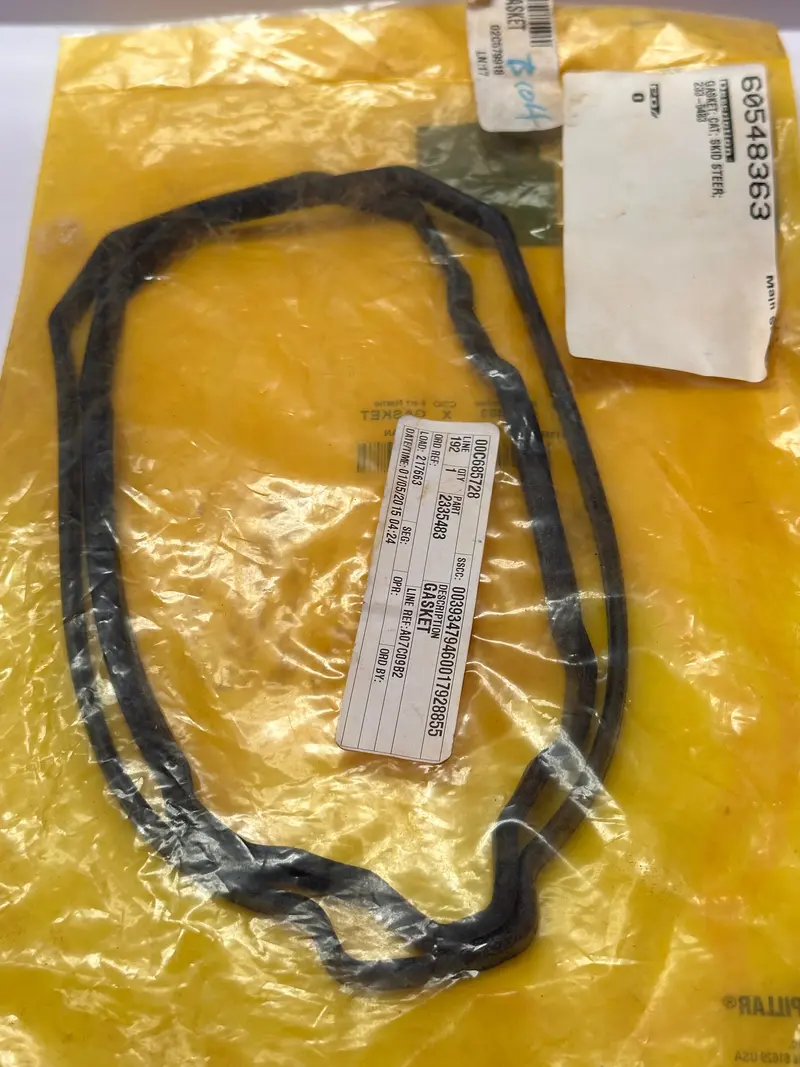 Caterpillar Cat 233-5483 Valve Cover/Gasket 1