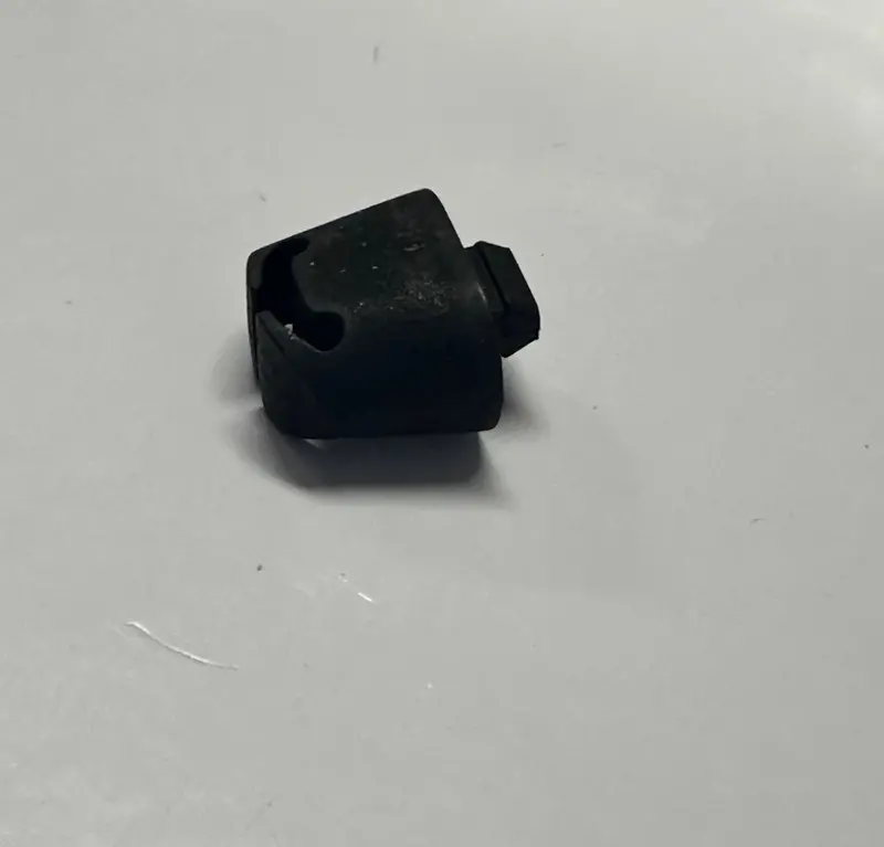 Caterpillar Cat 2R-0724 Stop Button 1