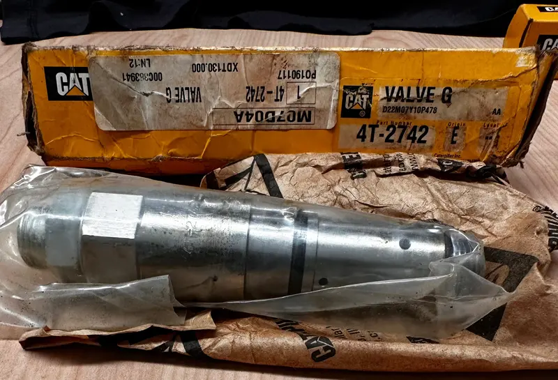 Caterpillar Cat 4T-2742 Valve Group, Relief 2