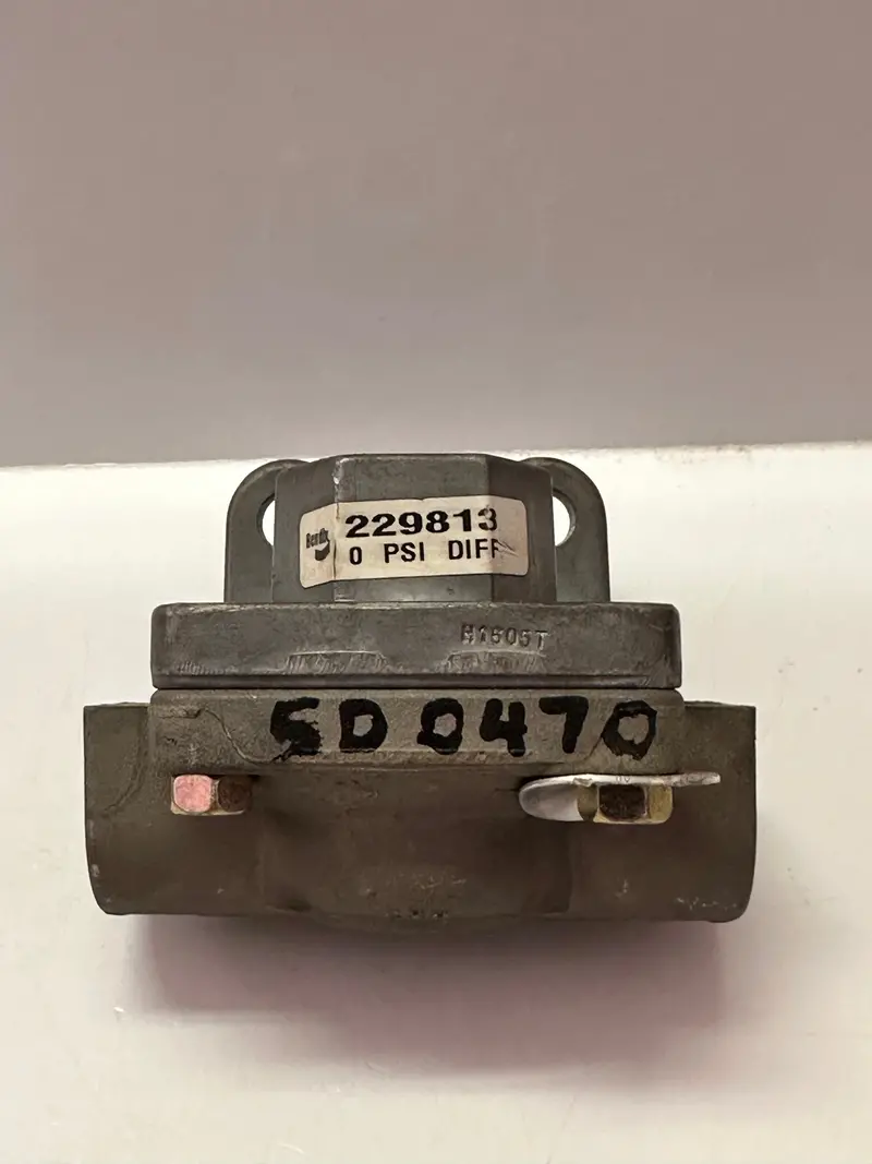 Caterpillar Cat 5D-0470 Valve Group-Quick Release 1