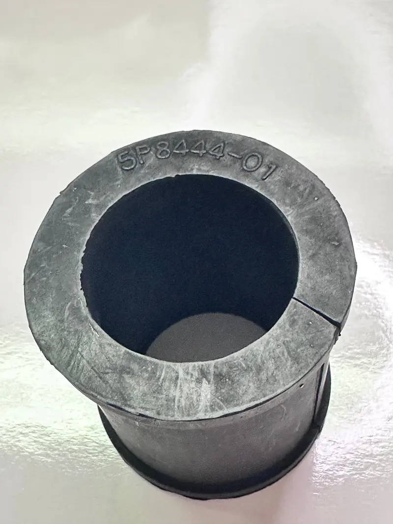 Caterpillar Cat 5P-8444 Dual Flange Symmetrical Grommet, 37Mm Id 2